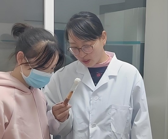 何美敬