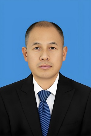 李育峰
