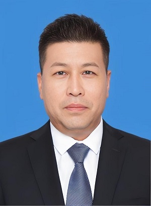 党委书记 黄尚峰